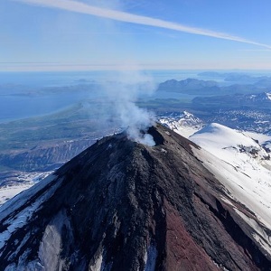 Historically Active Volcanoes of Alaska thumbnail image