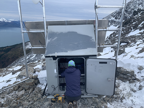 Malcolm Herstand with DGGS works on the Mt. Doran repeater site